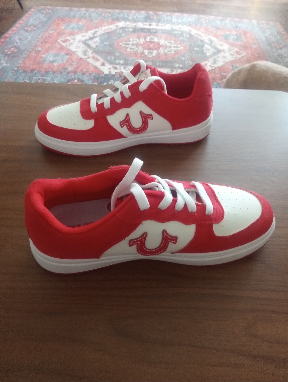 True Religion Women's Sneakers Size 8 Red/White Low-Top Sneakers Classics - Picture 2 of 7